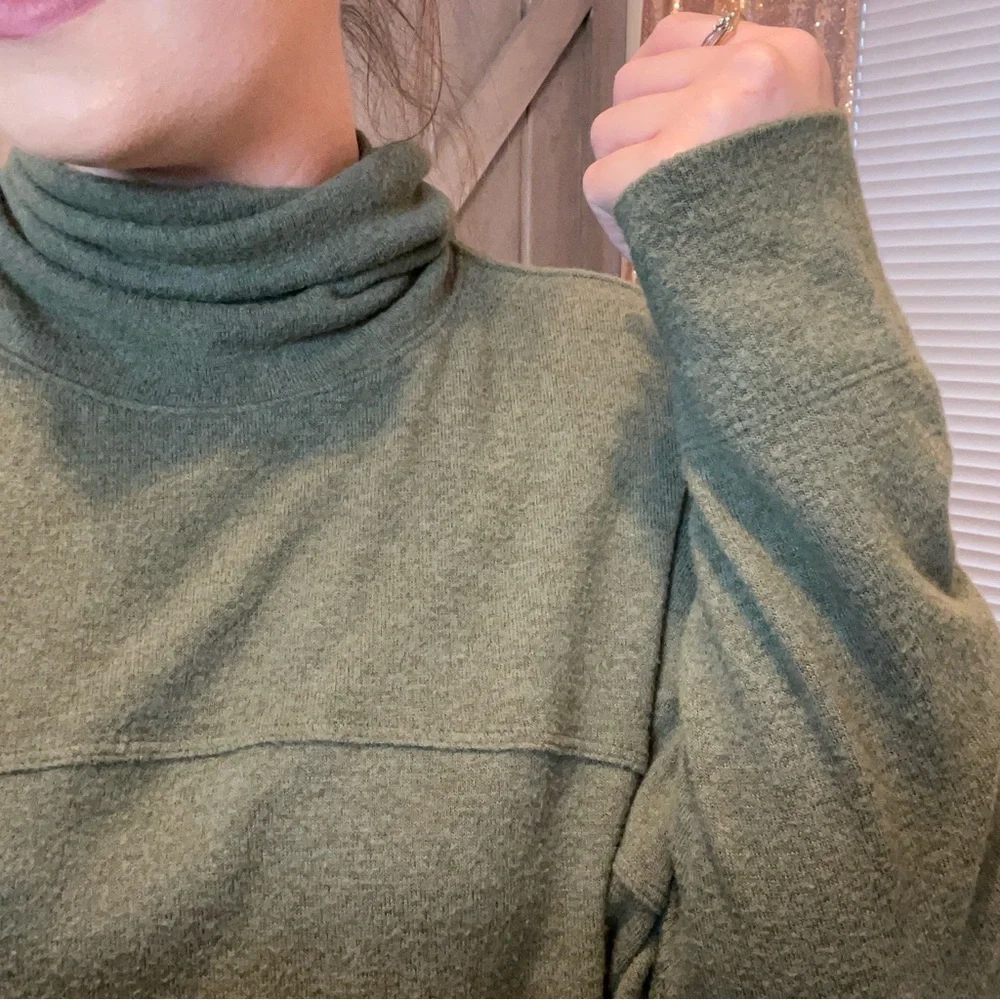 Aerie Forest Green Super Soft Slub Oversized Knit Long sleeve Top M - Picture 7 of 11